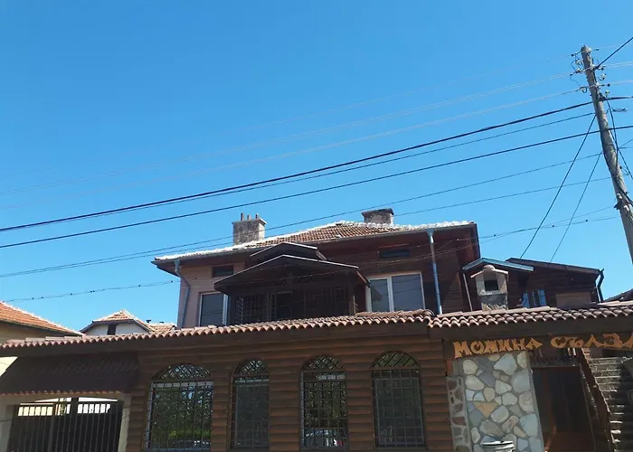 къща момина сълза